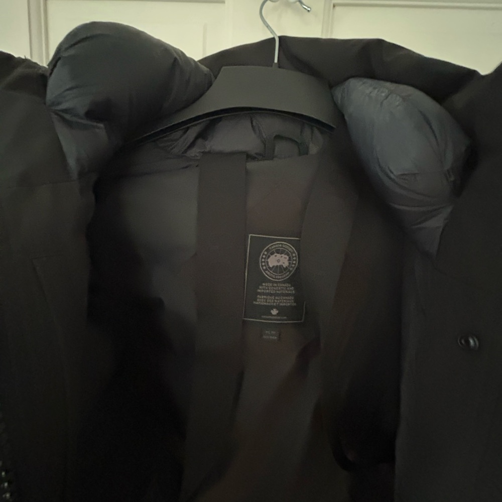 Canada Goose Lyndale Parka size XS - Picture 6 of 8